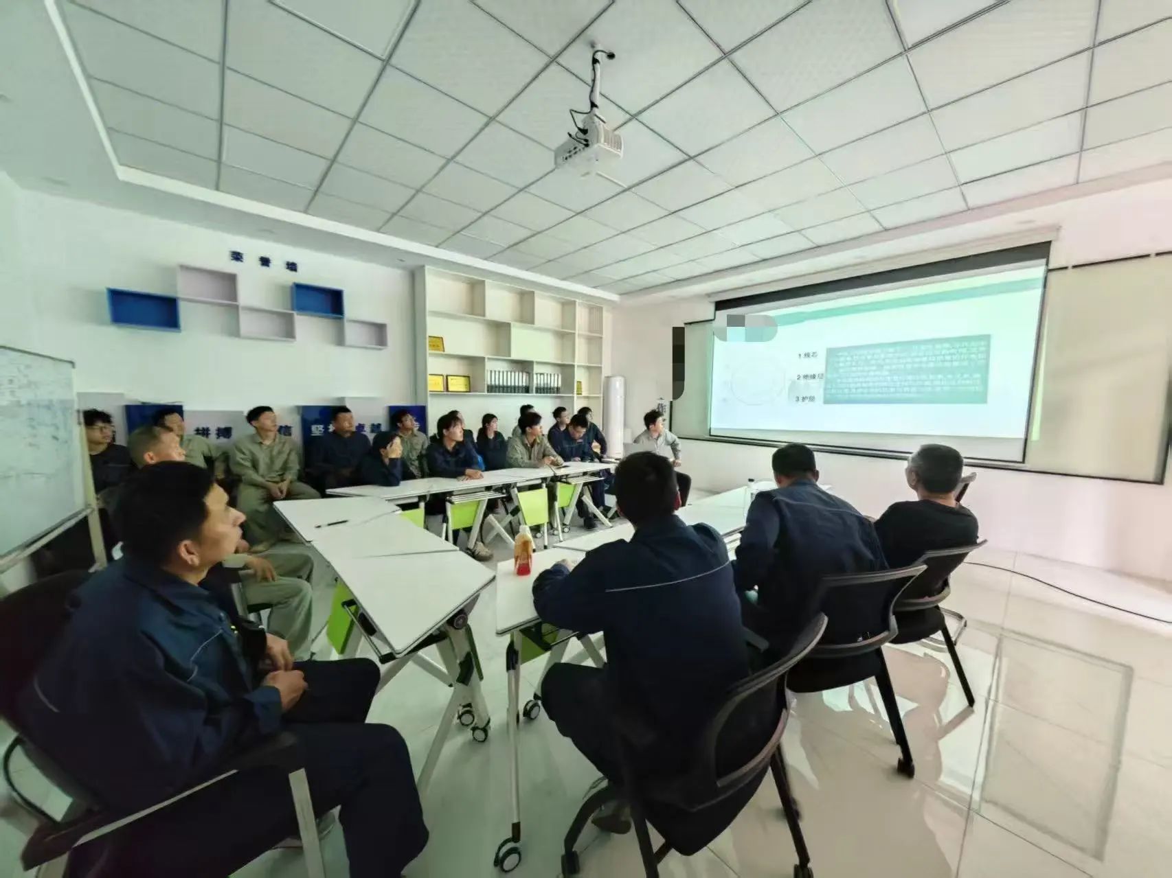 <a href='http://m.fsaowin.com/Ppzq/ersted.html'>電纜故障定位儀</a>檢測(cè)培訓(xùn)